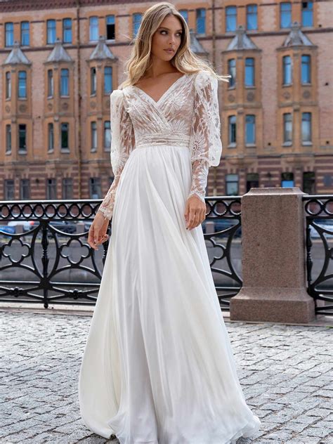 Flowy Wedding Dresses With Sleeves