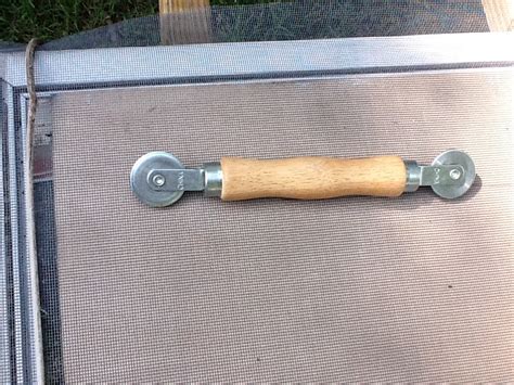 Image result for How to Install Screen On Window