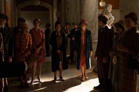 Exclusive: Peyton List and Michael Cimino Talk New Netflix Supernatural ...