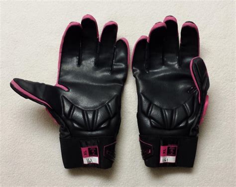 Oregon DUCKS Official Team Issued NIKE HYPERBEAST PINK Football Gloves ...
