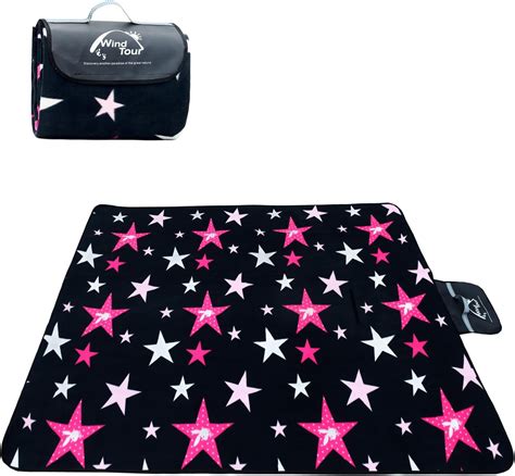 Amazon.com: Wind Tour Family Outdoor Waterproof Durable Picnic Blankets ...