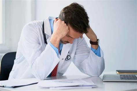 Hyd medico’s suicide: Doctors say 18% students in classroom setting may ...