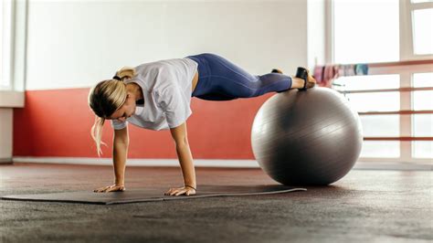 Exercise Ball Core Exercises 的图像结果