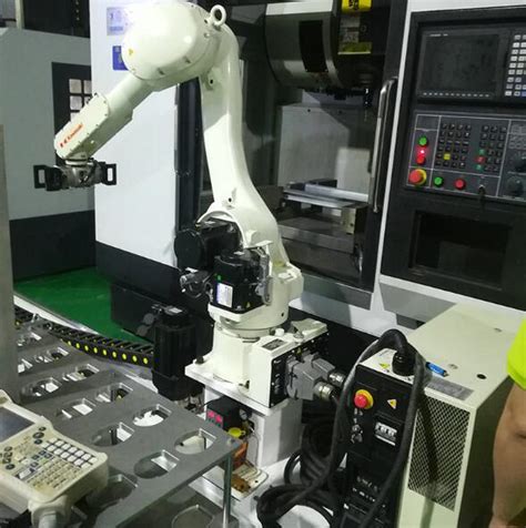 CNC Machine Robots 的图像结果
