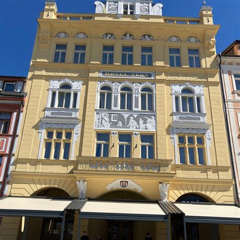 GRANDHOTEL ZVON (Ceske Budejovice) - Hotel Reviews, Photos, Rate ...