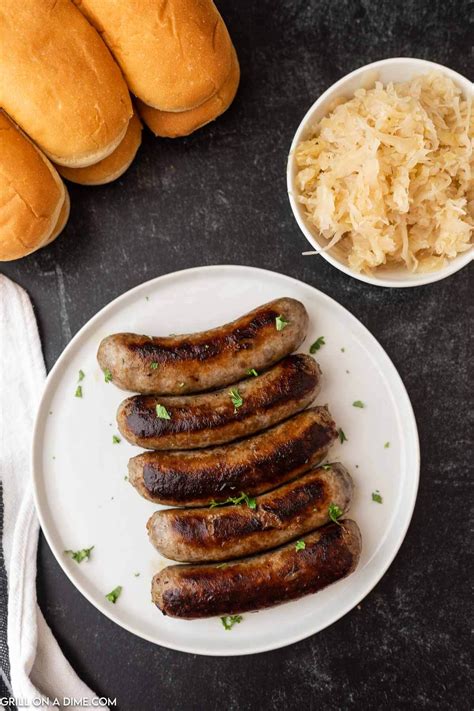 Blackstone Brats - grillonadime.com