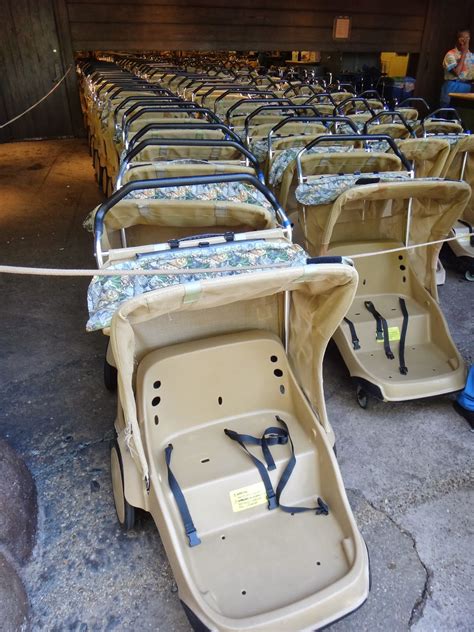 Nosso carrinho em Orlando: Kingdom Strollers - Felipe, o pequeno viajante