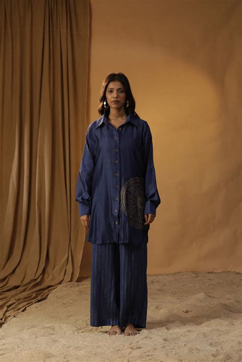 Explore Elegant Indian Ethnic Attire Online – Arpita & Sulakshana