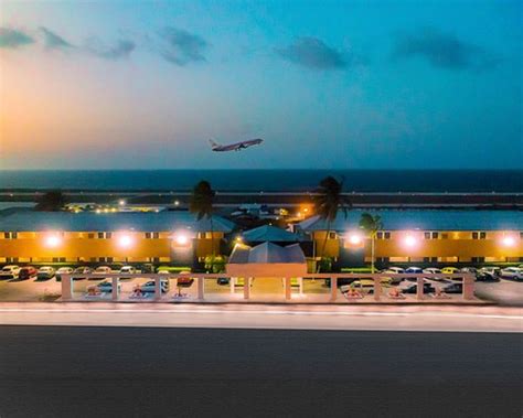 CURACAO AIRPORT HOTEL (Curaçao/Willemstad) - Hotel Reviews, Photos ...