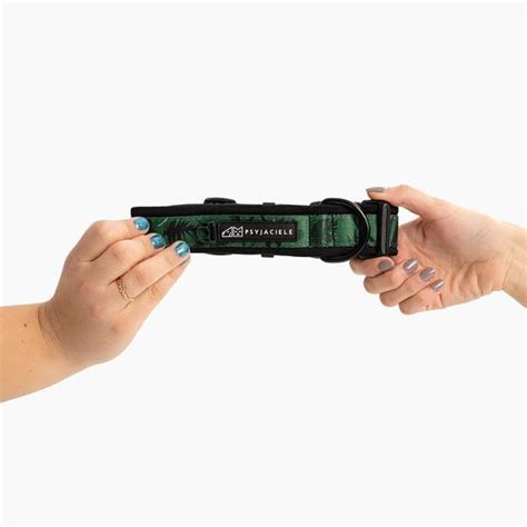 Obroża z klamrą SUPER SOFT "Welcome to the jungle" | home&you