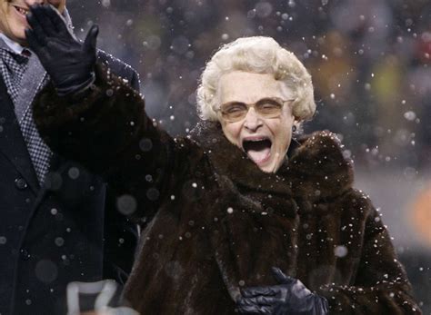 Virginia Halas McCaskey Dead: Chicago Bears Owner Was 102