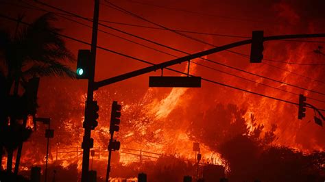 Los Angeles inquires fire blame as strict curfew enforced - Lebanon News