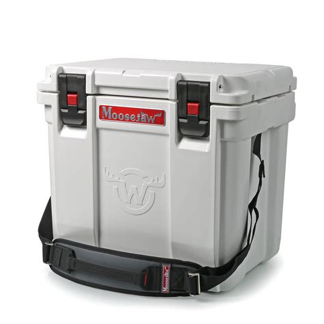 Moosejaw 25 Quart Ice Fort Hard Cooler with Microban, Snow - Walmart.com