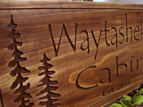 Rustic Name Signs Using Router 的图像结果