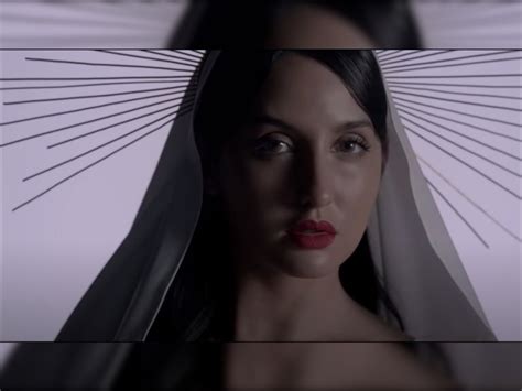 'Pachtaoge' female version unveiled: 'Mother Mary' Nora Fatehi has no ...