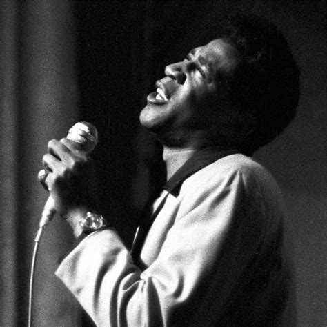 POURING WATER ON A DROWNING MAN - James Carr - LETRAS.COM