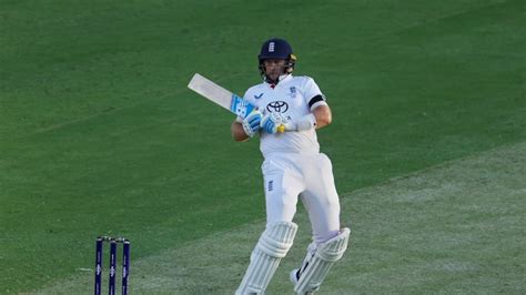 AUS vs ENG, Ashes 2025 2nd Test Day 1 highlights: England on 325/9 as ...