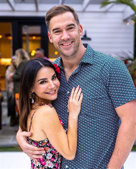 Martha Higareda y su novio Lewis Howes andan ‘haciendo la tarea’ antes ...