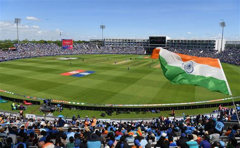 Motera to accommodate over 1 lakh fans in largest cricket stadium