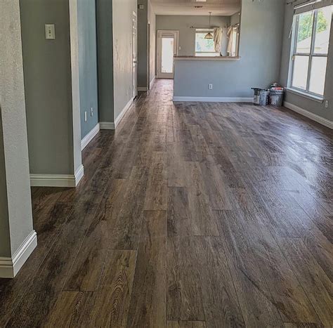 Hard Surface Flooring - FloorDynasty
