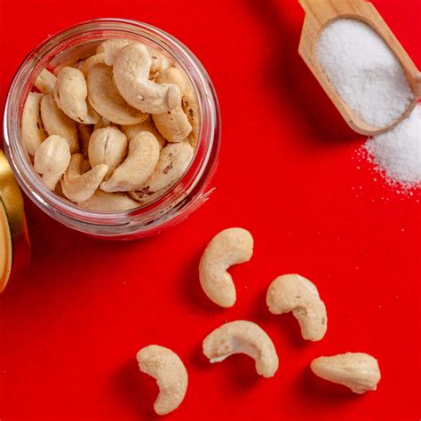 Buy Crispy Salt Kaju Cashew Nut Namkeen Snack Online – World of Mysore Pak