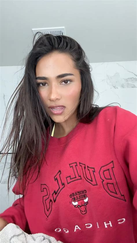 sienna mae gomez | gonna be blasting this song in my car | Instagram