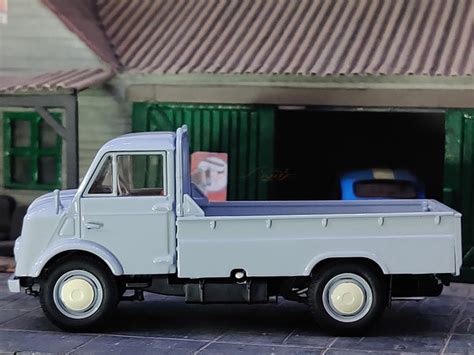 1954 Toyopet Light Truck SKB 1:43 Ebbro scale model truck | Scale Arts ...