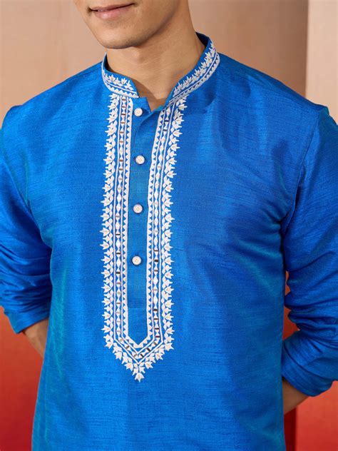 Men's Royal Blue Embroidered Kurta | VASTRAMAY – vastramay