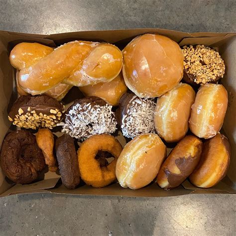 Countryside Donut House - Breakfast in Bothell | Begin at Bothell