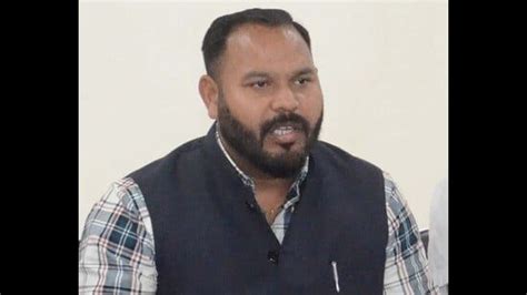 Chandigarh mayor writes to Punjab governor, seeks 20 acres in Mohali ...