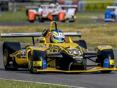 2024 Indian Racing League is live – Here’s how you can watch it live!