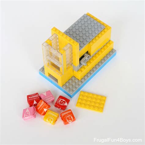 LEGO Simple Candy Machine Tutorial 的图像结果