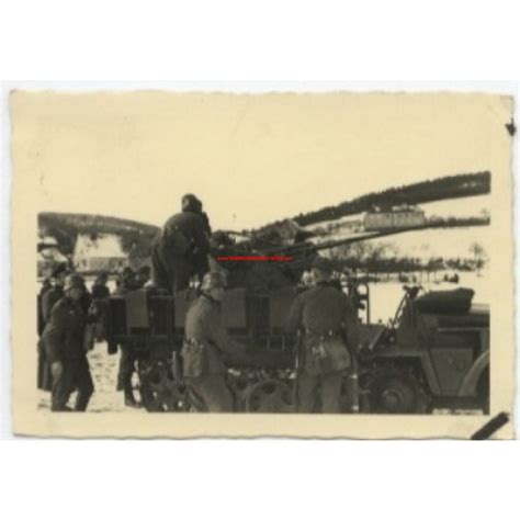 Halftrack with 2 cm Flak, Sammlermarkt-Nord, militärische Antiquitäten ...
