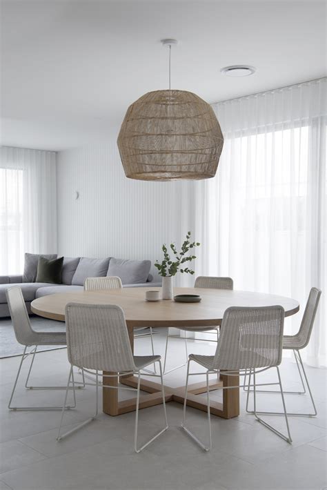 Elegant Pendant Lights Above Dining Table Australia – Perfect Ambience ...