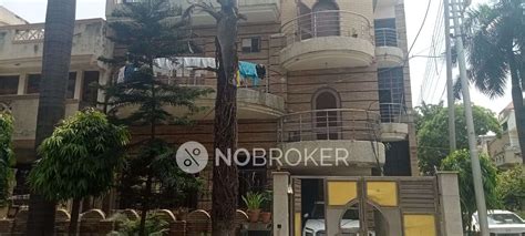 Independent House Sec-15A - Without Brokerage Unfurnished 4 BHK Flat ...