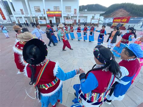 “可爱的中国”之普米族：弹四弦、跳“搓蹉”，他们带着民族文化走出了国门 _光明网
