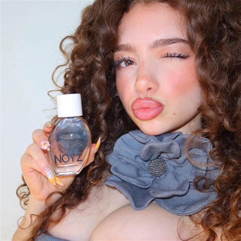 Pin by m౨ৎ on kalogeras sisters | Cute makeup looks, Cute makeup, Makeup routine