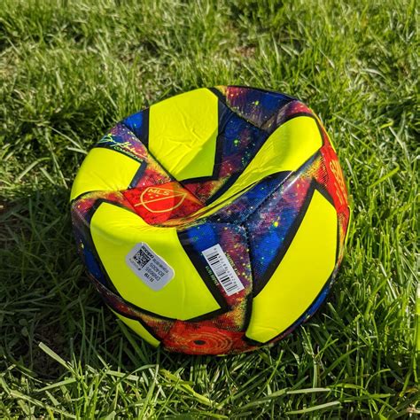 Size 3 Soccer Ball for Kids Age 5-8 Buying Guide | The Soccer Handbook