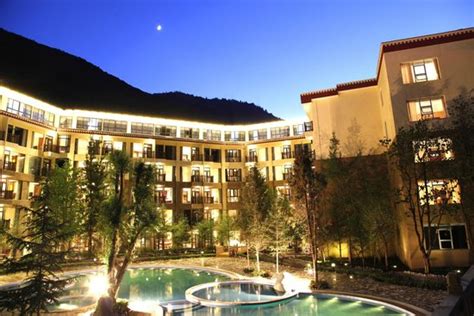 HOWARD JOHNSON TIANYUAN RESORT JIUZHAIGOU (Zhangzha) - Hotel Reviews ...