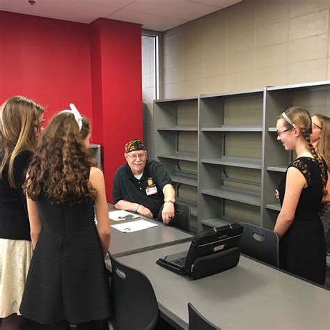 Hadley Junior High School – Honor Flight Chicago