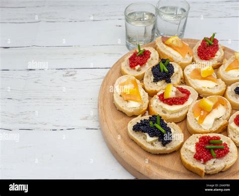 Fresh fish roe hi-res stock photography and images - Alamy