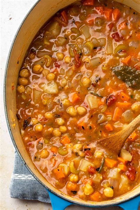 Garbanzo Bean Soup | Recipe | Garbonzo bean recipes, Bean soup recipes ...