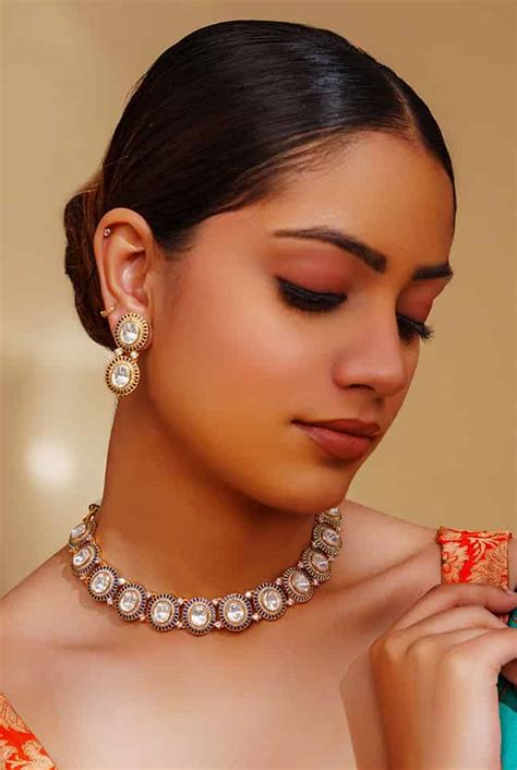 Buy Designer Fashion Jewellery for Women | Aza Fashions