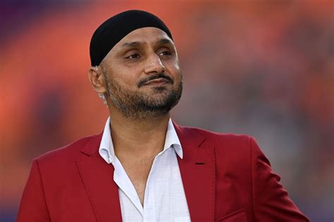 Not Sourav Ganguly, Harbhajan Singh names teammate who would be late ...