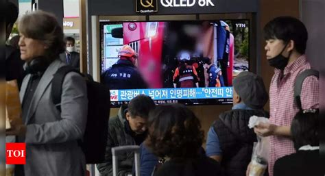 South Korea Bus Overturned: One Israeli killed, dozens injured in bus ...
