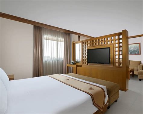PATRA JAKARTA HOTEL - Hotel Reviews, Photos, Rate Comparison - Tripadvisor