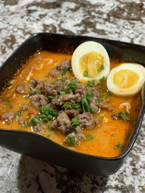 First time making ramen. Made Thai Coconut Curry Ramen! Turned out ...