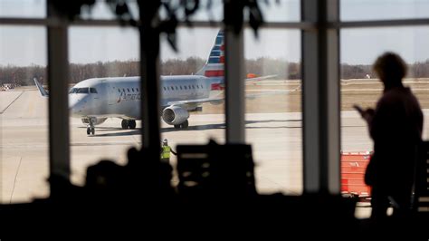 American adds flights to Green Bay airport for big Packers home games