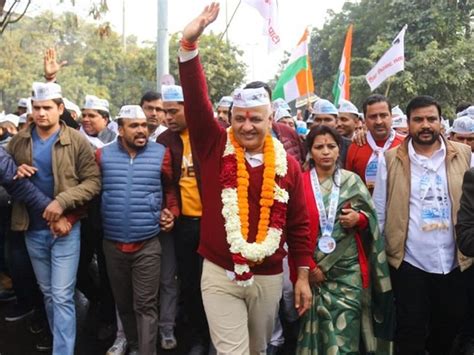 Congress setting with BJP, we are with farmers in agitation: Manish Sisodia