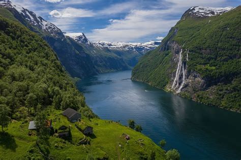 Norwegian Fjords Cruises 2025 | Cruise Deals | Cruise118